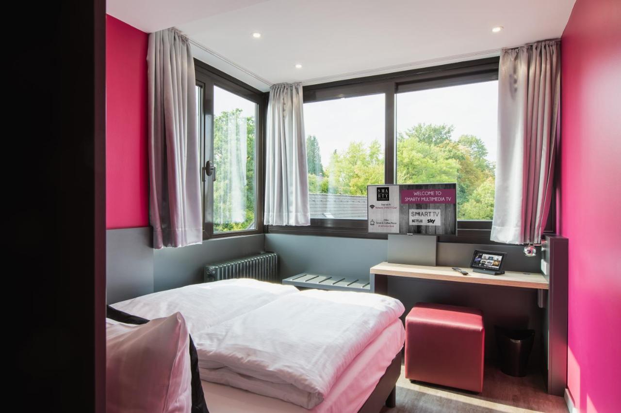 Smarty Leichlingen-Cologne Hotell Exteriör bild