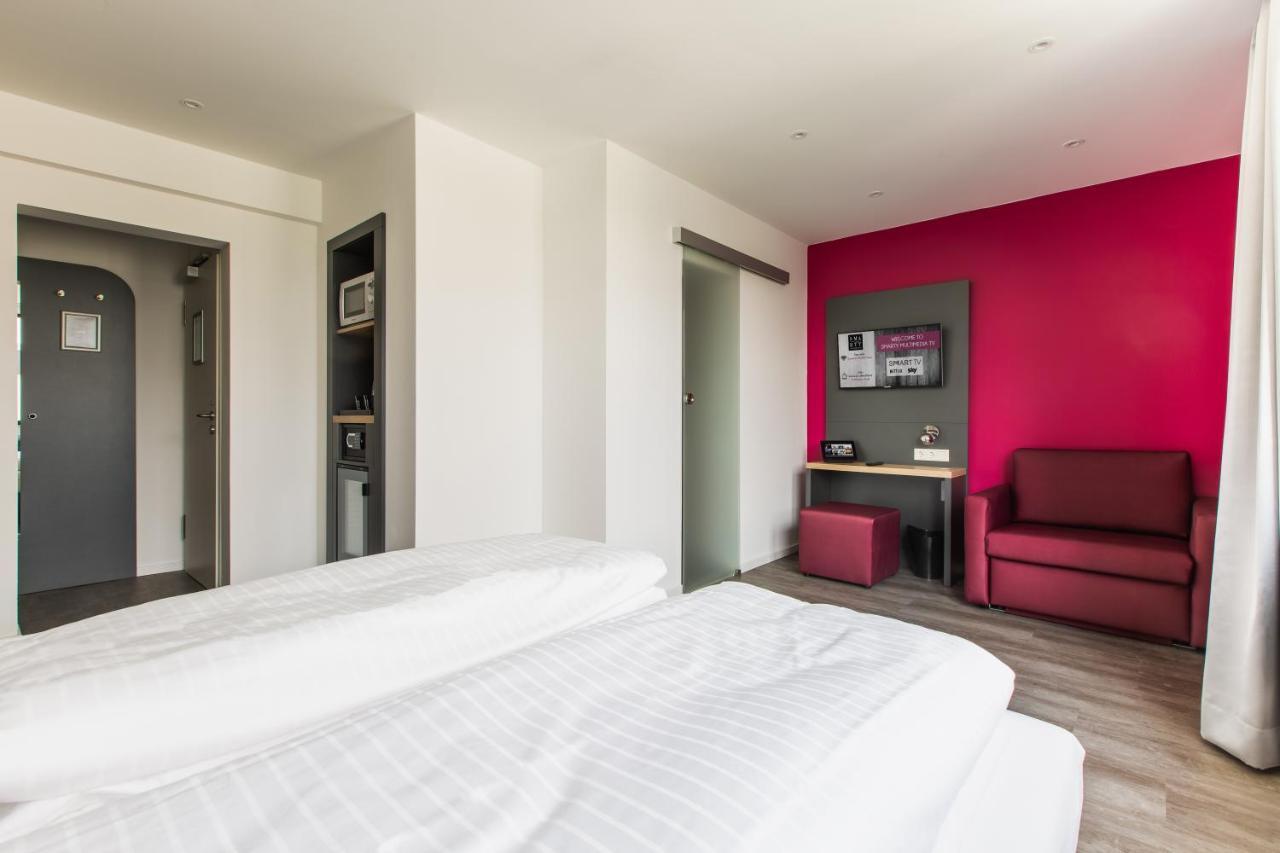 Smarty Leichlingen-Cologne Hotell Exteriör bild